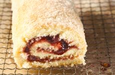 Jam roly-poly with custard