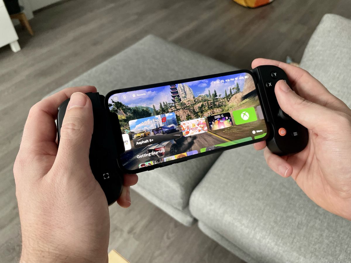 Turn your iPhone into an Xbox gaming rig with $30 off the Backbone
