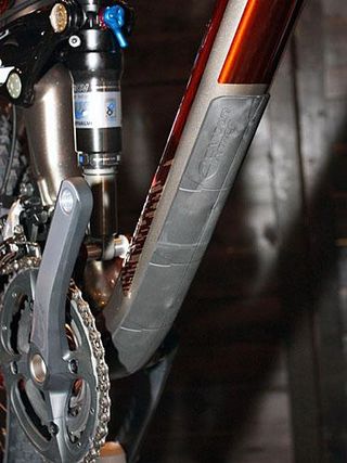 The carbon Remedy 9.9 will be built with a new impact-resistant lay-up but will also come equipped with an additional 'Carbon Armor' guard on the down tube to protect against rock strikes.