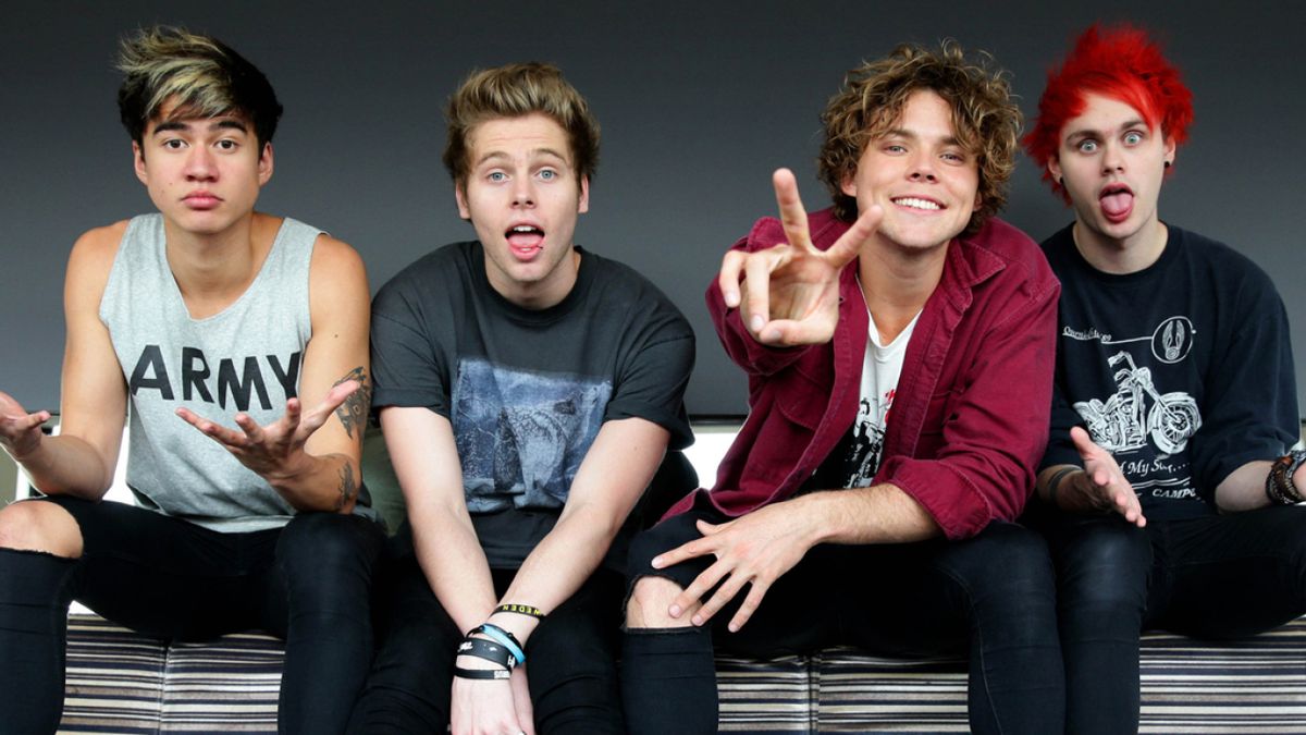 5SOS hail fellow 'astronauts' Benji and Joel Madden.