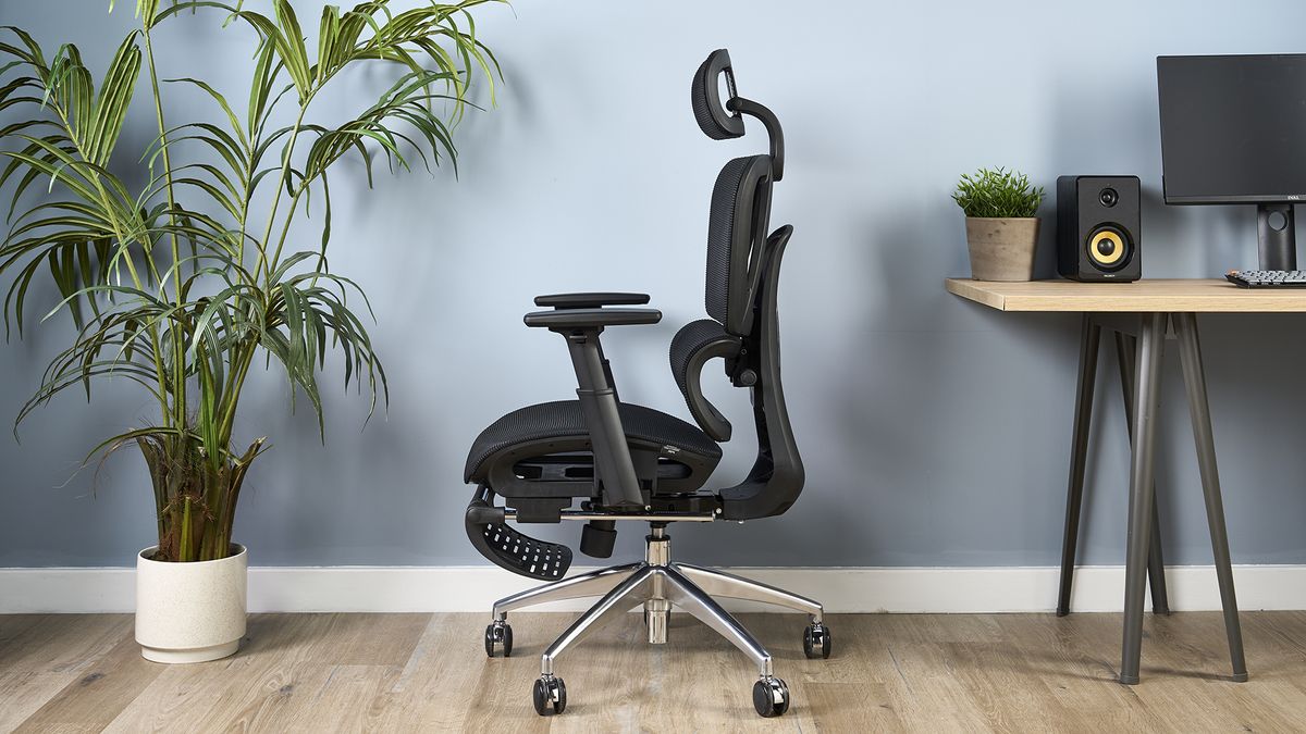 The Boulies EP460 office chair
