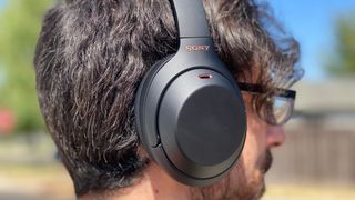 Sony WH-1000XM4 recension