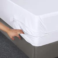 Utopia Bedding Zippered Mattress Encasement: $22.99$11.84 at Amazon