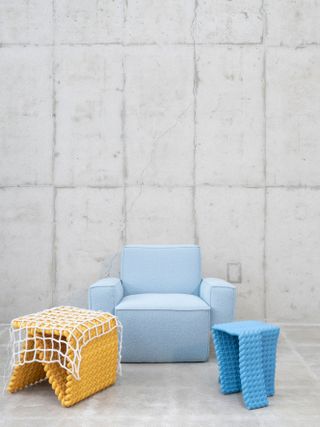 ‘Hunk’ blue lounge chair alongside 3D-printed pieces, from a series started in 2019 referencing Lee’s knotted works