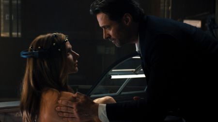 Hugh Jackman and Rebecca Ferguson in Reminiscence