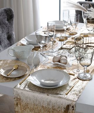 christmas dining accessories