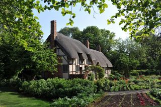 Anne Hathaway's Cottage, Stratford