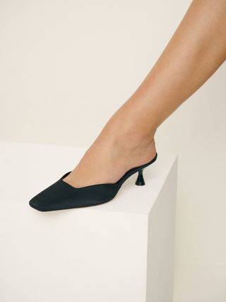 Reformation, Daniela Kitten Mule