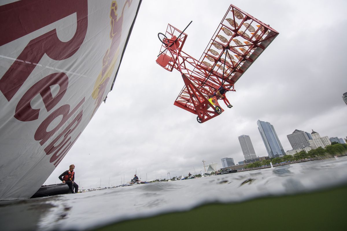 Red Bull Flugtag 2022