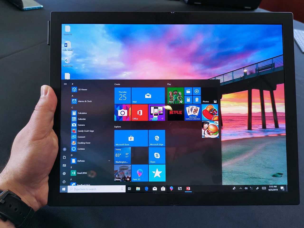 Lenovo Foldable PC