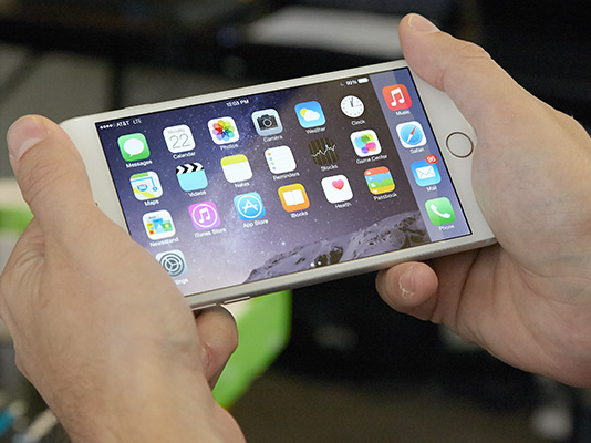 Apple iPhone 6 Plus Review | Tom's Guide