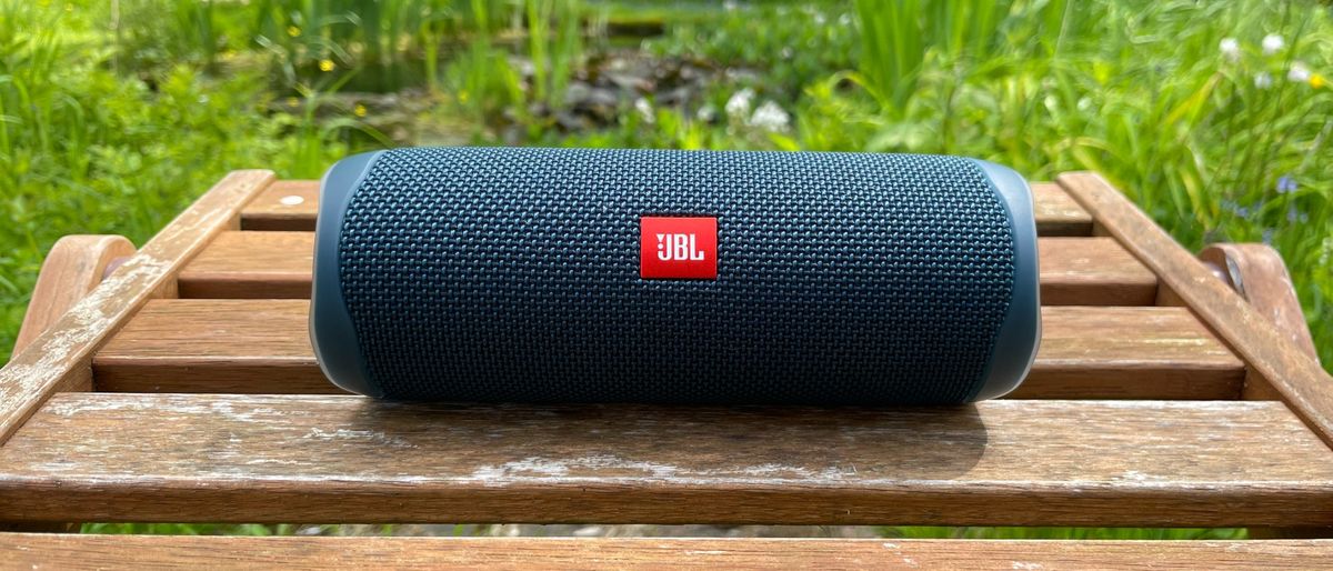 JBL Charge 5 review 