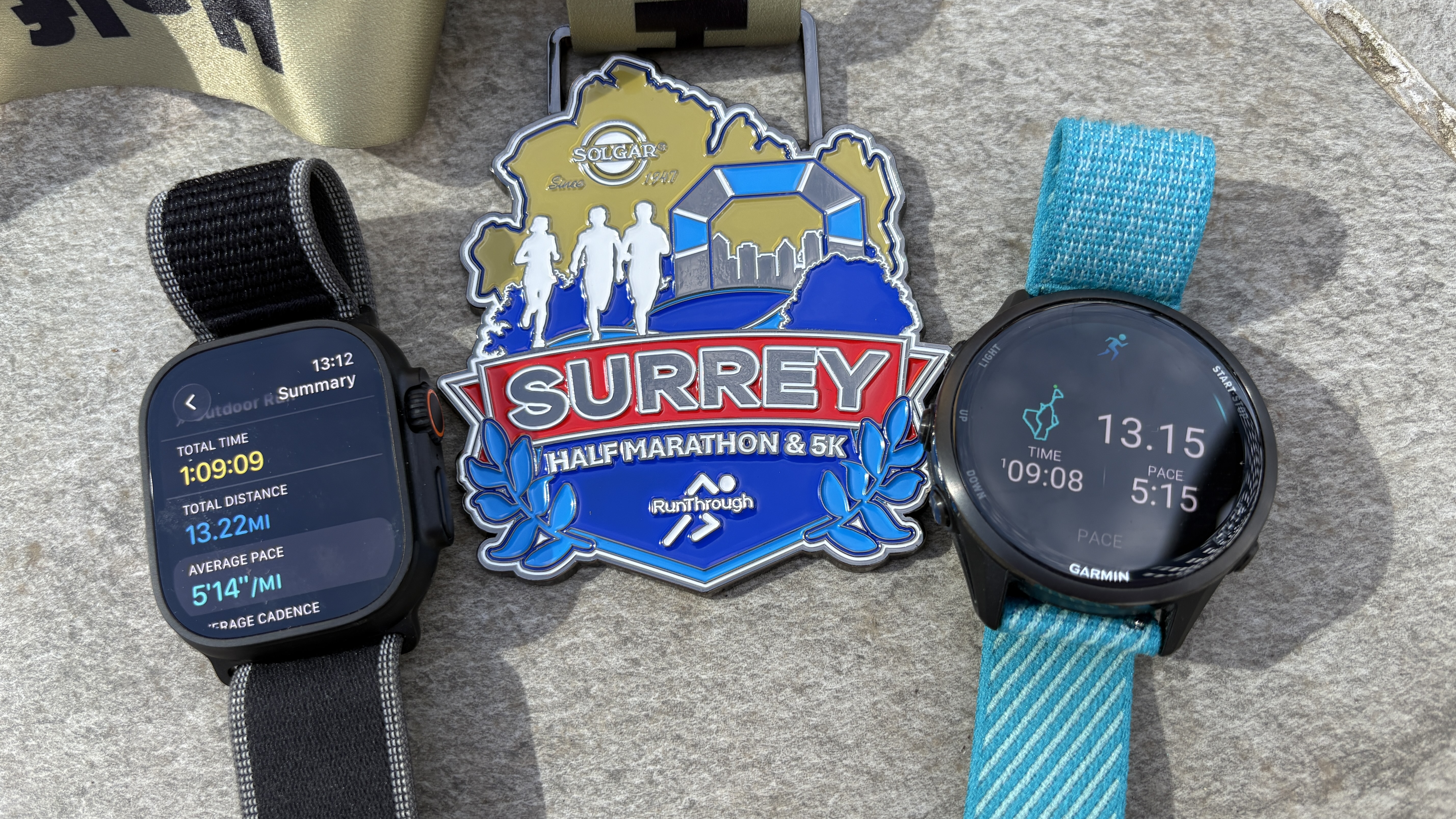 Apple Watch Ultra 3 vs Garmin Forerunner 970