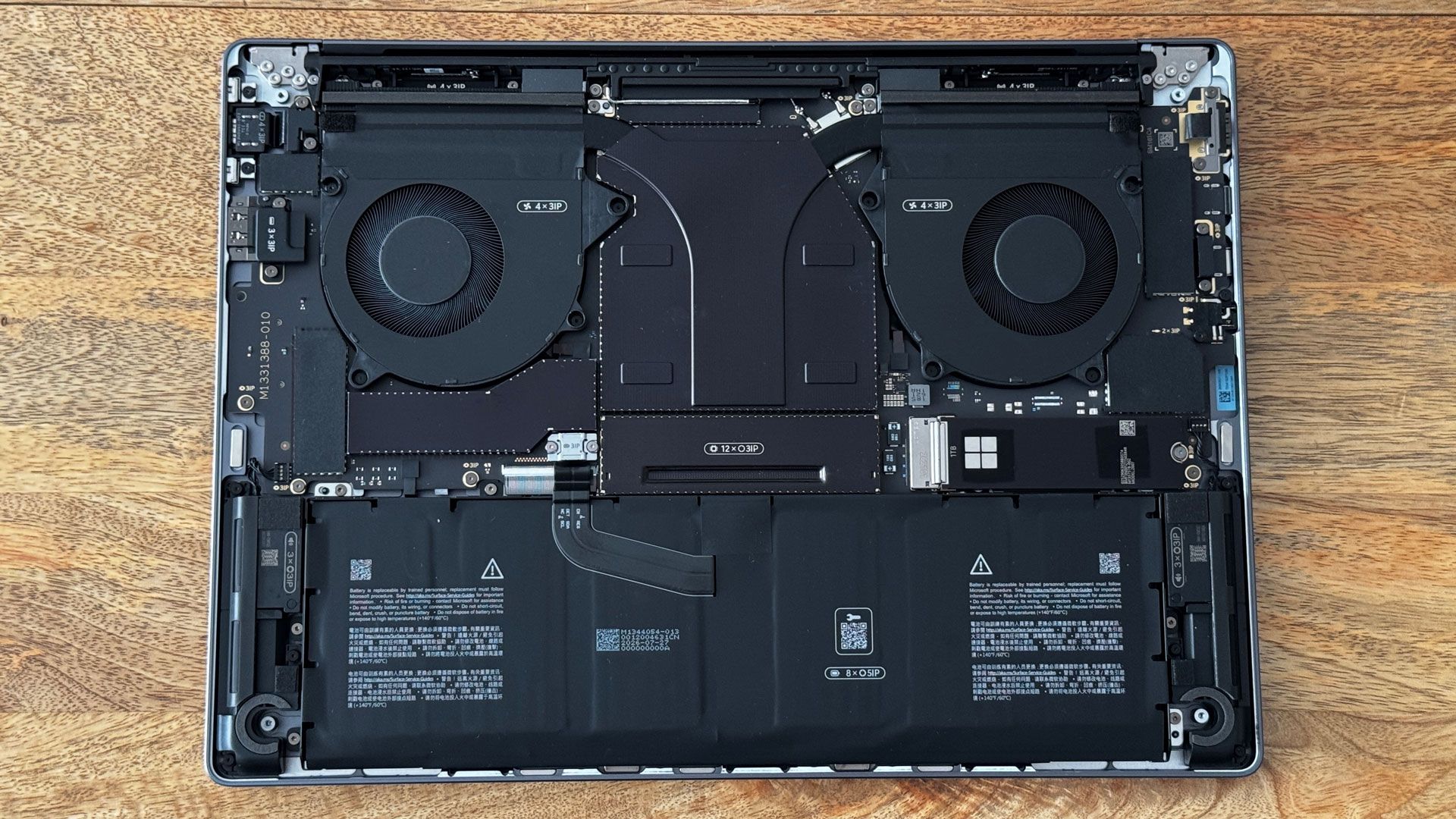 Microsoft Surface Laptop Ultra