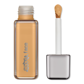 The Performer Skin-Focused Foundation