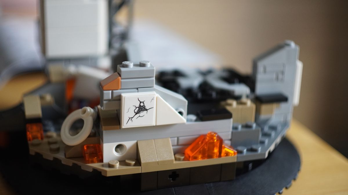 Lego Marvel Endgame Final Battle on a white background