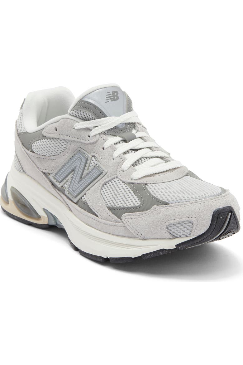 Gender Inclusive 2010 Sneaker