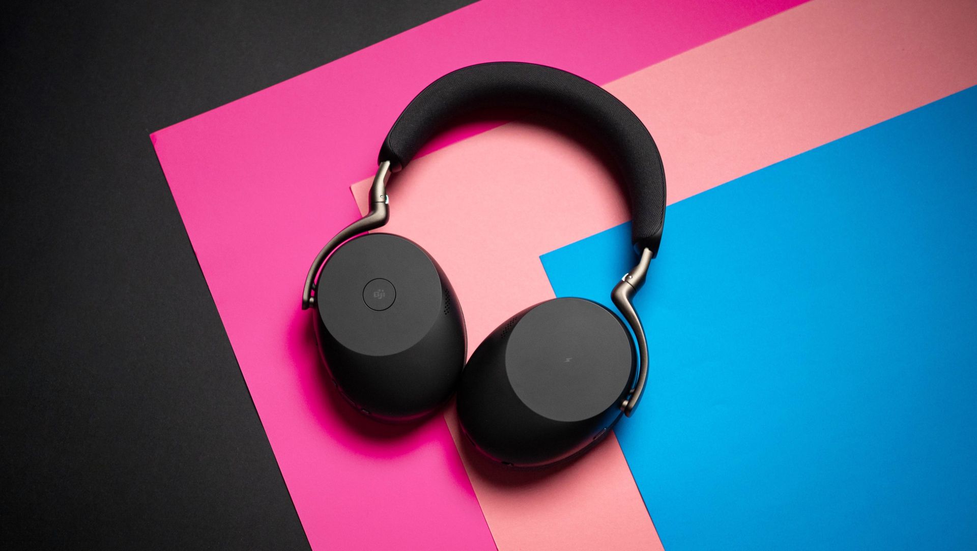 https://www.androidcentral.com/accessories/headphones/jabra-evolve3-85-beats-out-bose-and-sony-my-go-to-meeting-headset