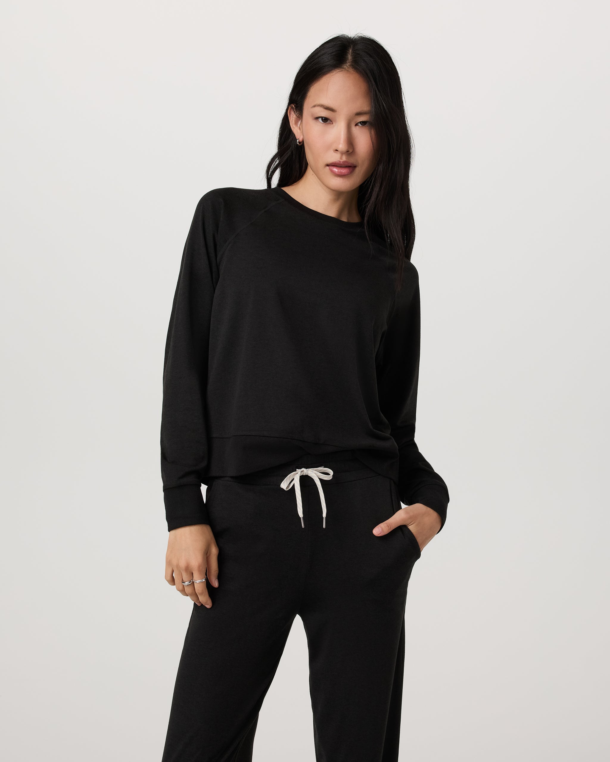 Long Sleeve Halo Crew - Black Heather - Xxs