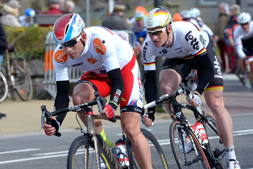 Alexander Kristoff (Katusha) and Andre Greipel (Lotto Soudal).
