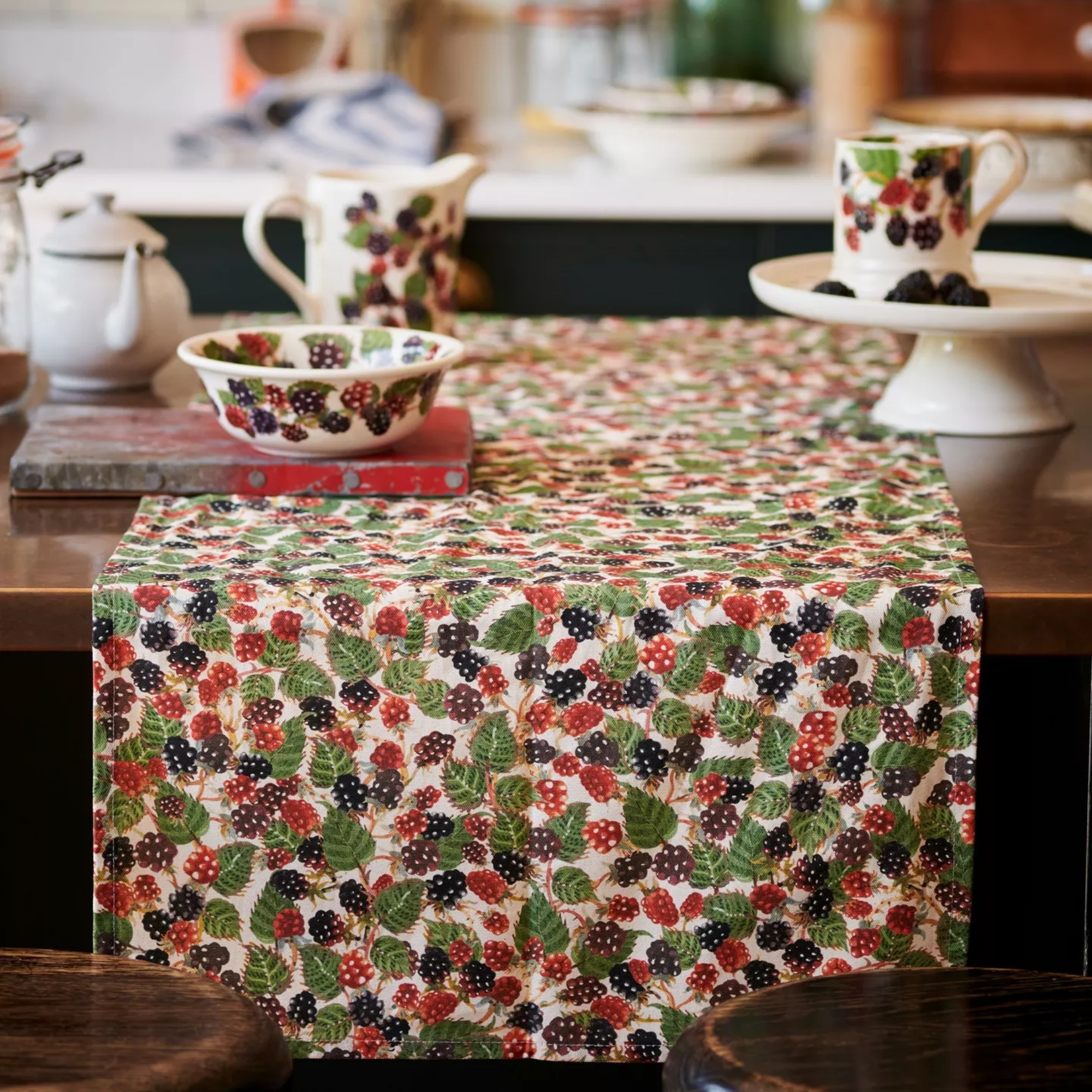 Emma Bridgewater, Blackberry Cotton Linen Blend Table Runner