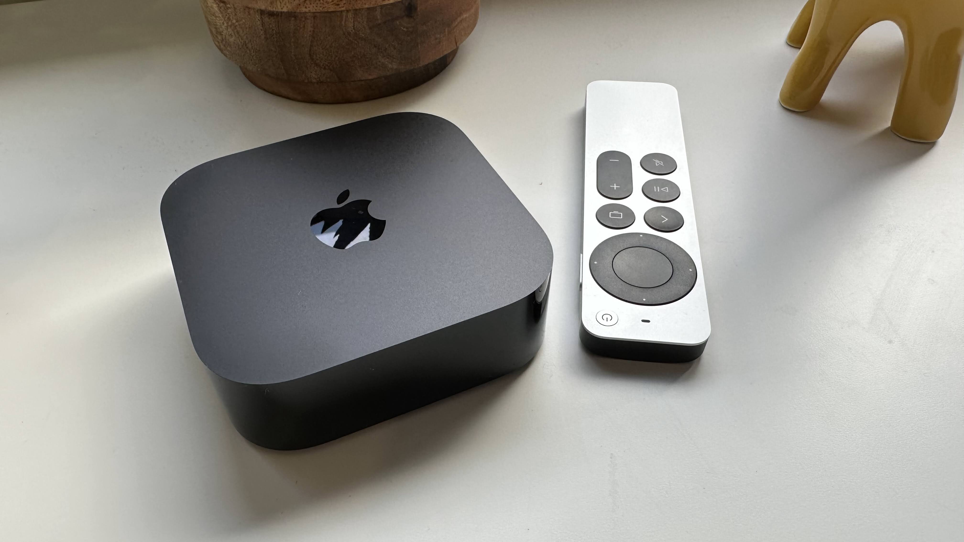 Perangkat keras dan antarmuka untuk Apple TV 4K pada tahun 2022.