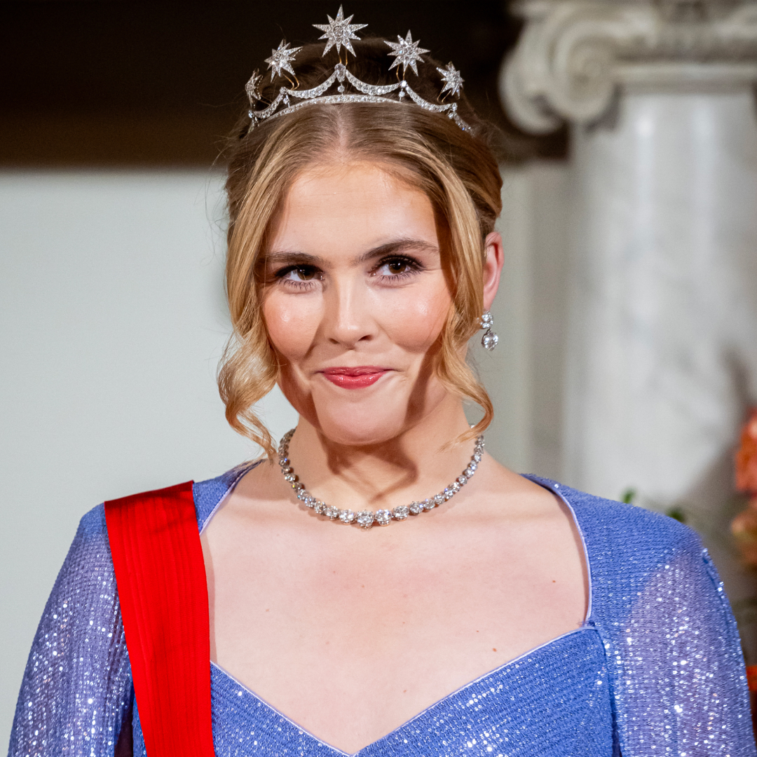  Princess Catharina-Amalia in a blue gown and tiara