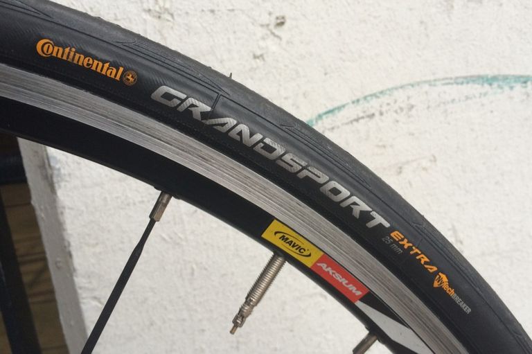 continental grand sport race tyres