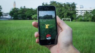 How to take a snapshot in Pokémon Go