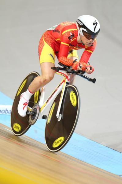 Leire Olaberria Dorronsoro (Esp) went top of the leader board but finally finished in third spot in the Omnium pursuit