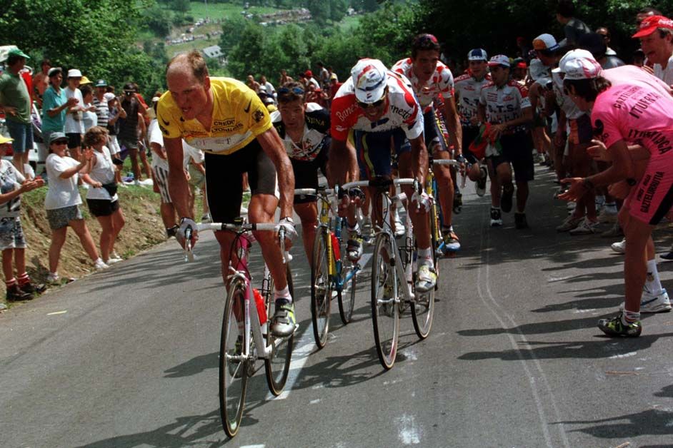 Bjarne Riis attacks Miguel Indurain