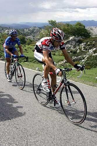 Sastre and Simoni ride together