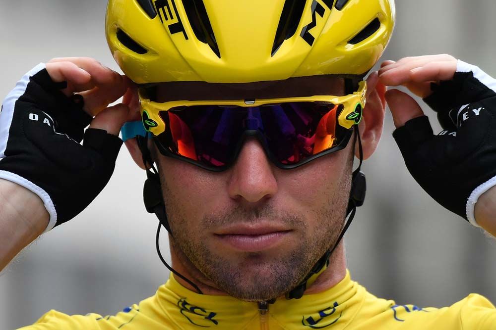 Mark Cavendish (Dimension Data) gets ready to race