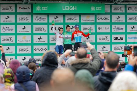 2024 Tour of Britain Women podium (l-r): second place Anna Henderson (Great Britain Cycling Team), winner Lotte Kopecky (SD Worx-Protime), third place Christine Majerus (SD Worx-Protime)