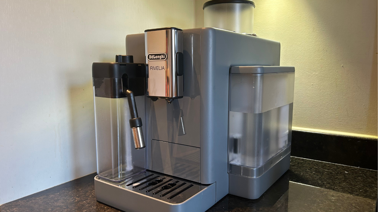 DeLonghi Rivelia 