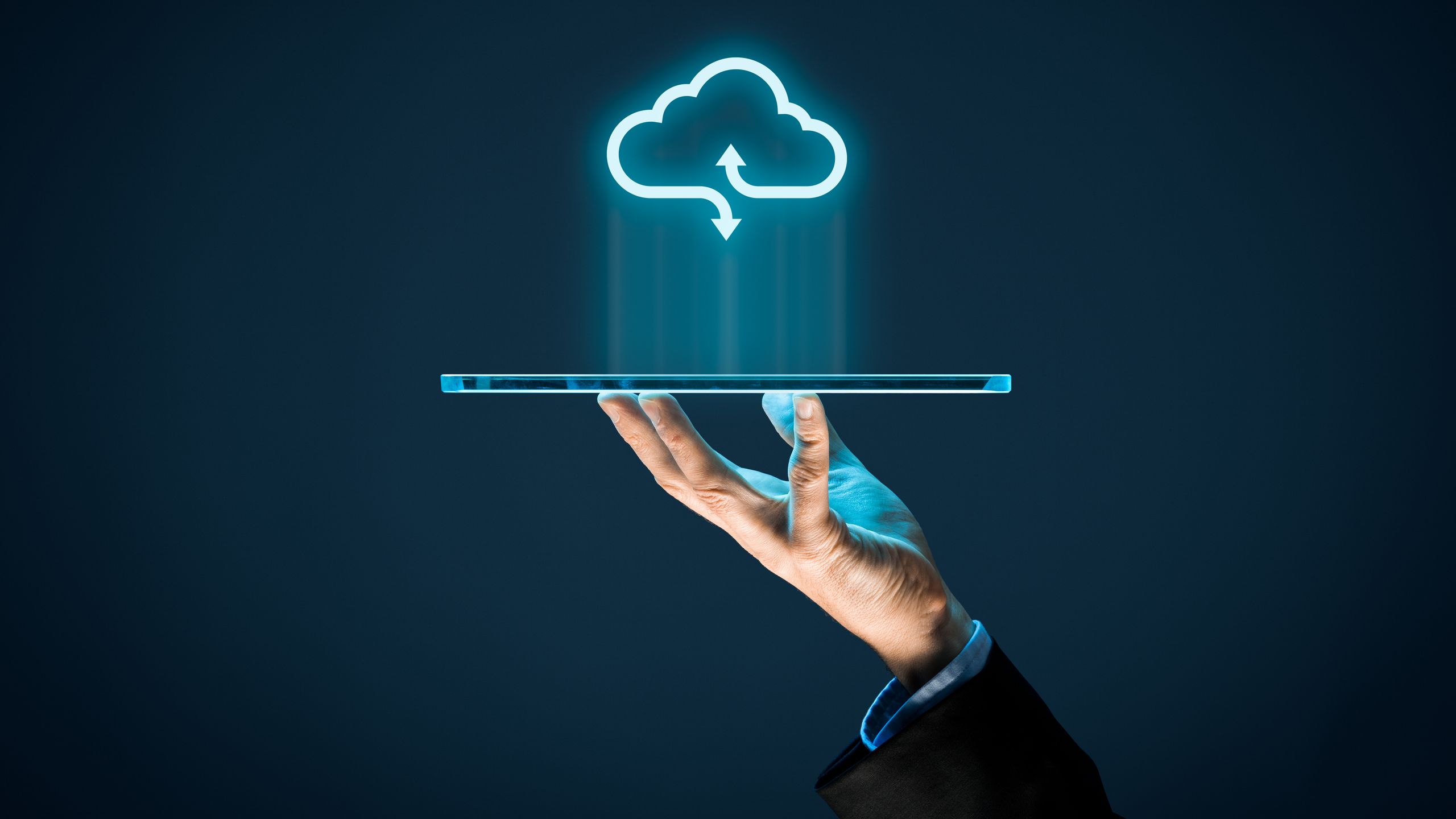 Los Datos de Nuestra Empresa: ¿Qué Opción de Almacenamiento en la Nube es la Mejor? 🤔