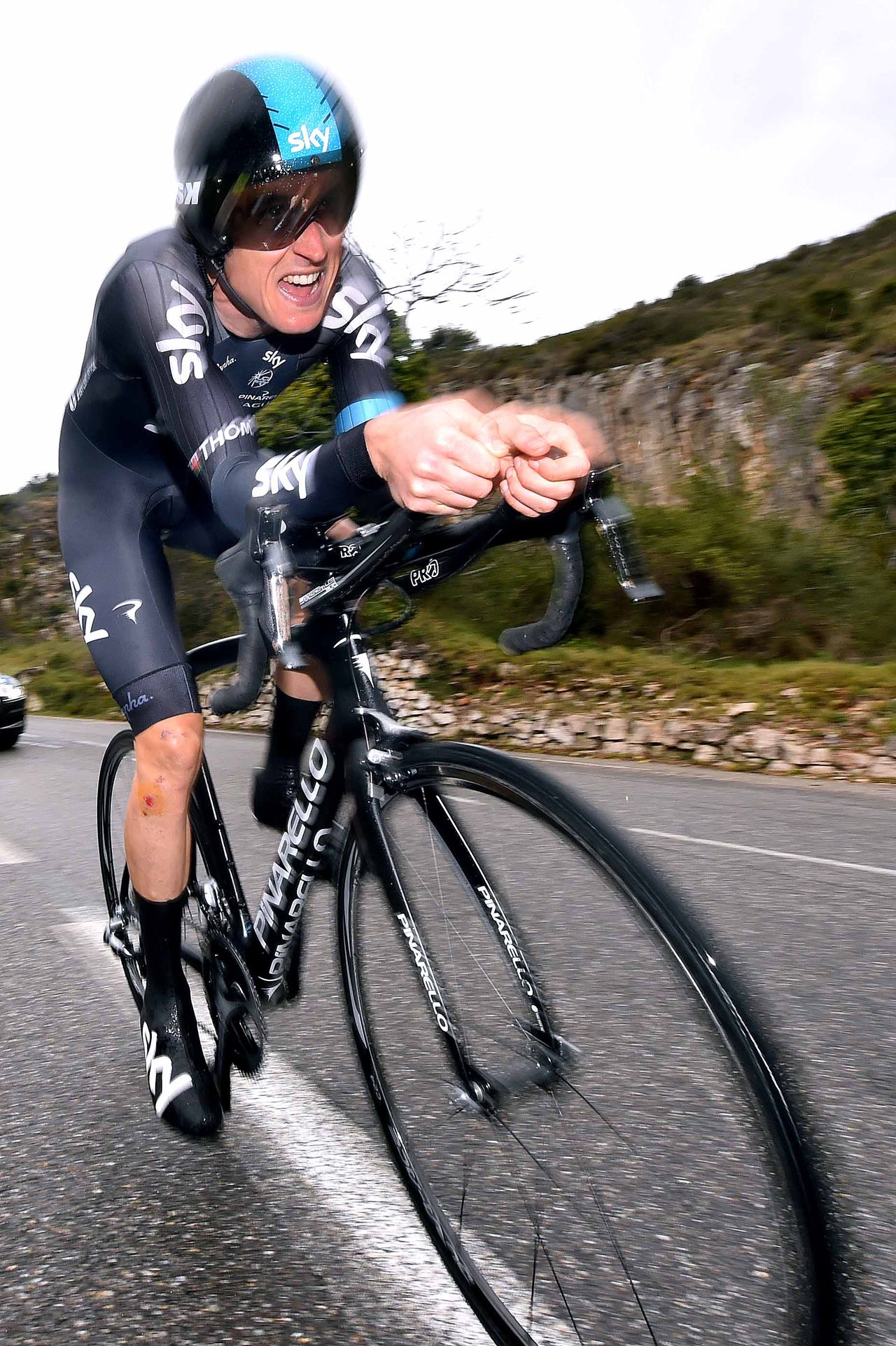 Geraint Thomas digs deeps