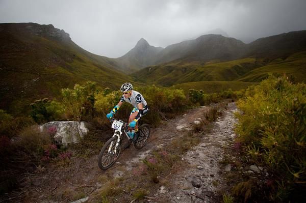 Sandro Soncin rides through Romanskraal Farm