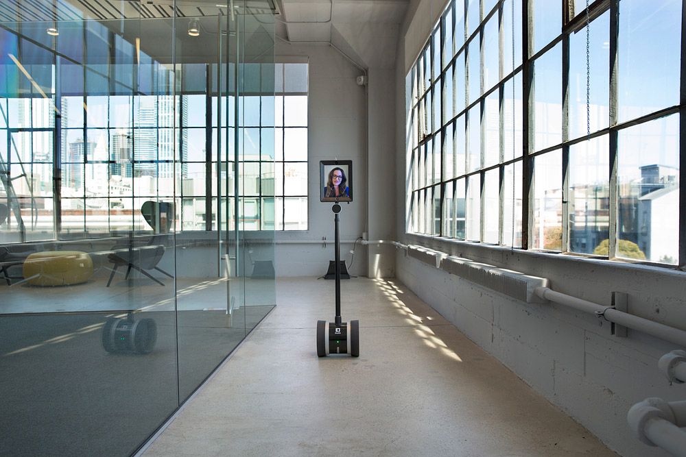 Emily Dreyfuss using a telepresence robot 