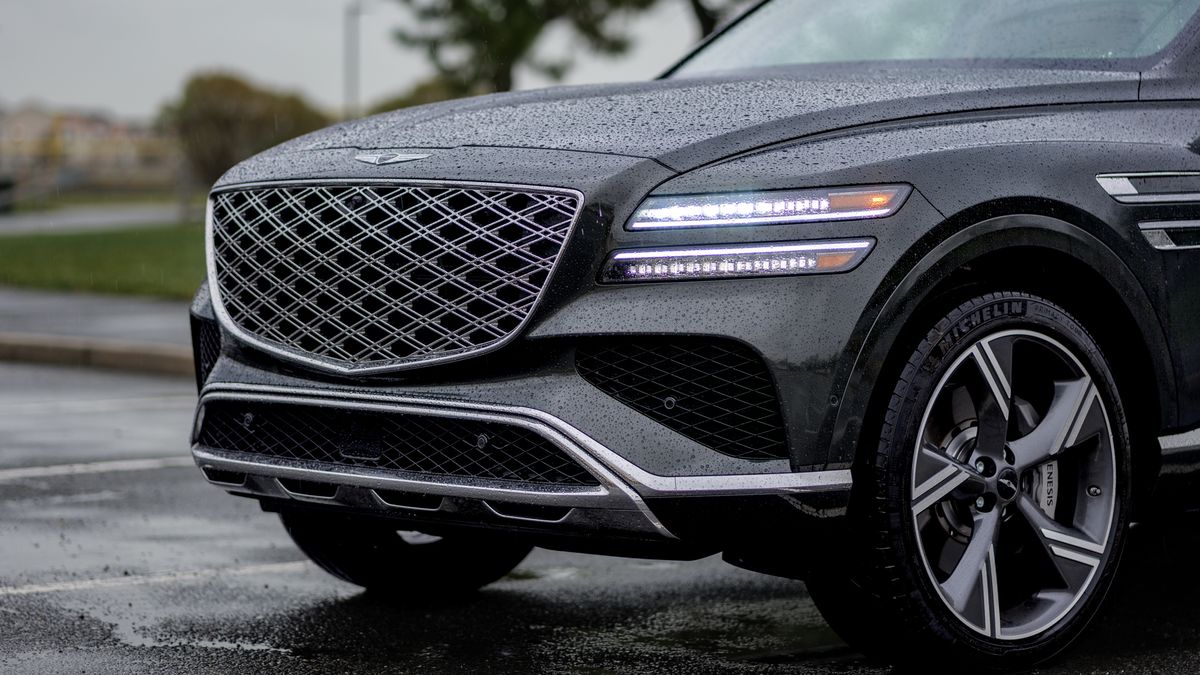 2026 Genesis GV80 test drive review.
