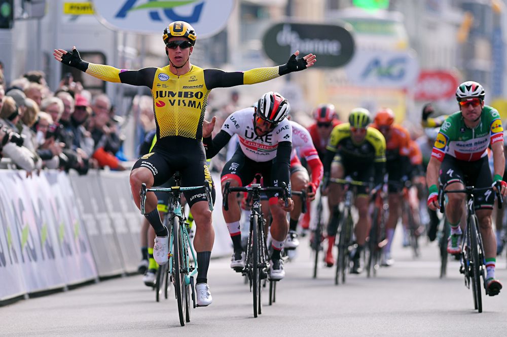 Dylan Groenewegen wins Driedaagse Brugge-De Panne