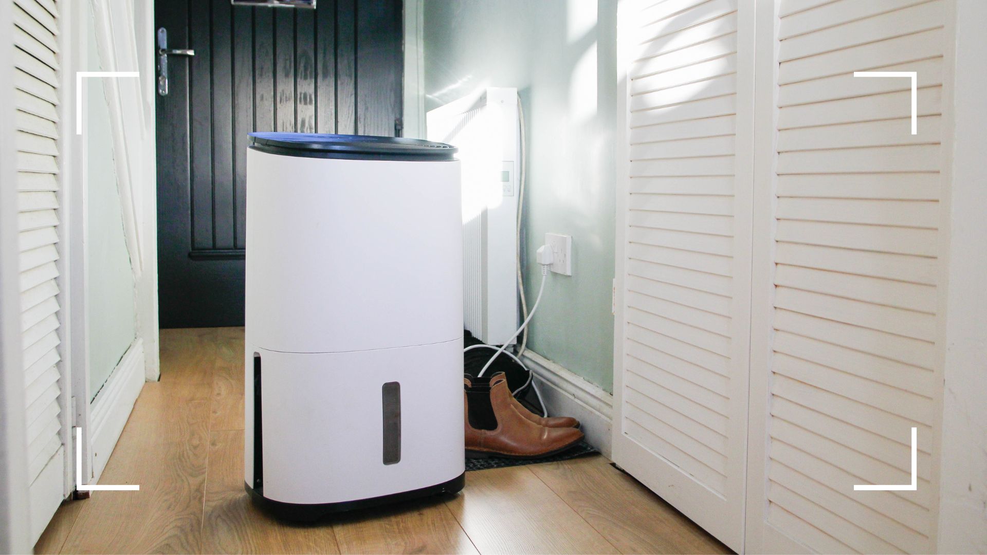 picture of dehumidifier in hallway