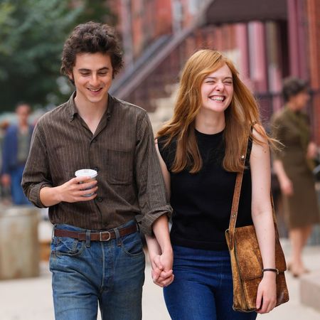 timoth&eacute;e chalamet elle fanning