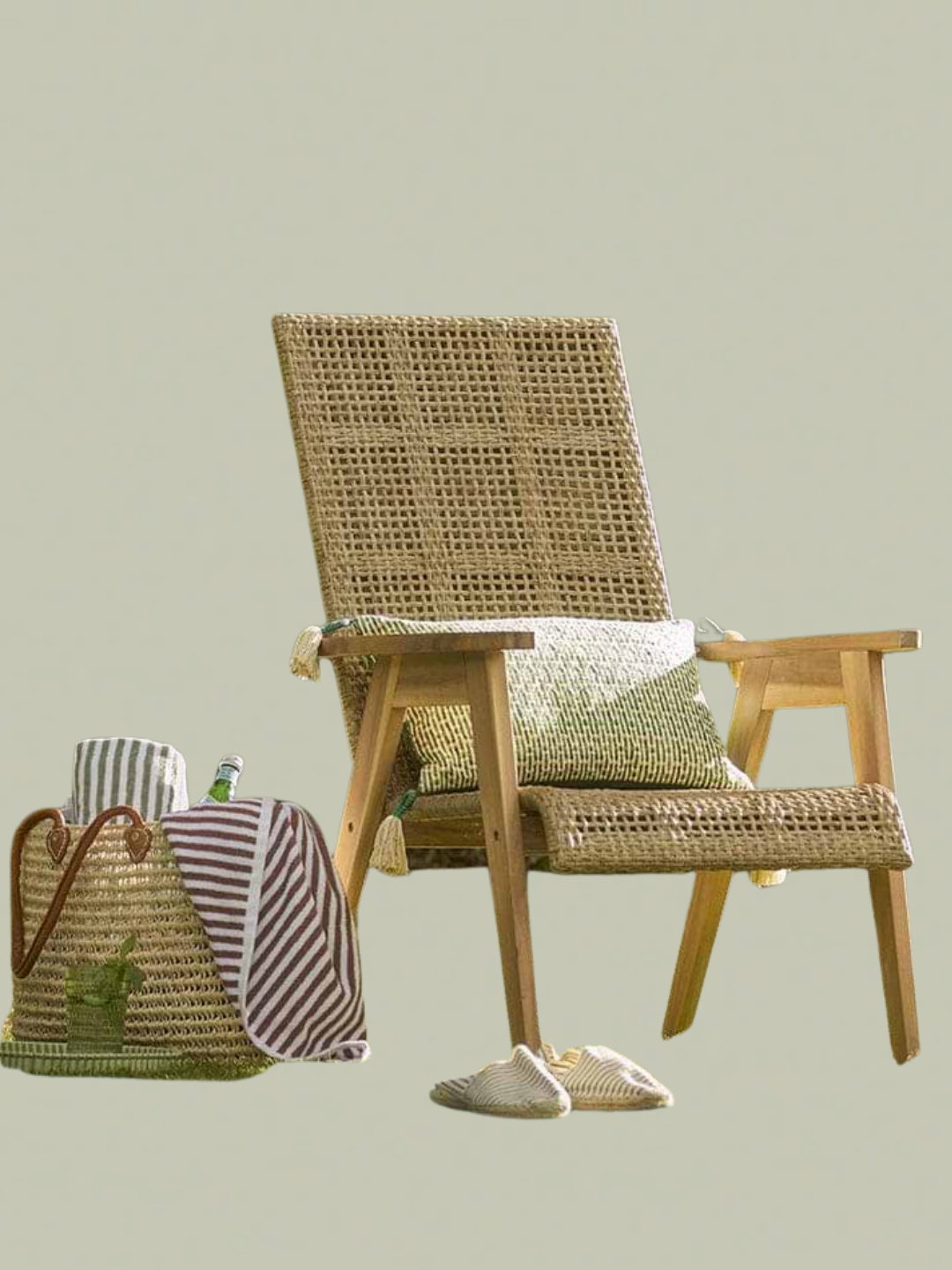 Rattan arm chair with natural-effect weave