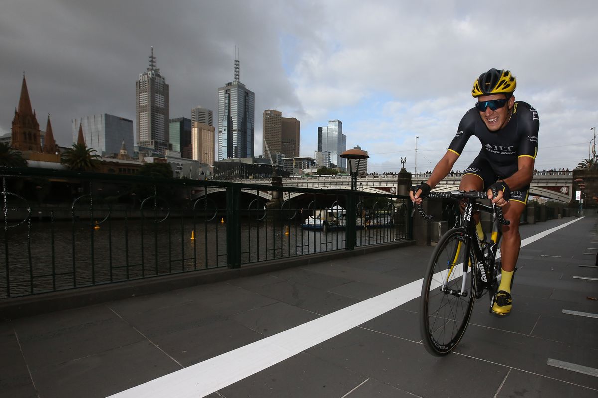 One of the Condor JLT during his prologue