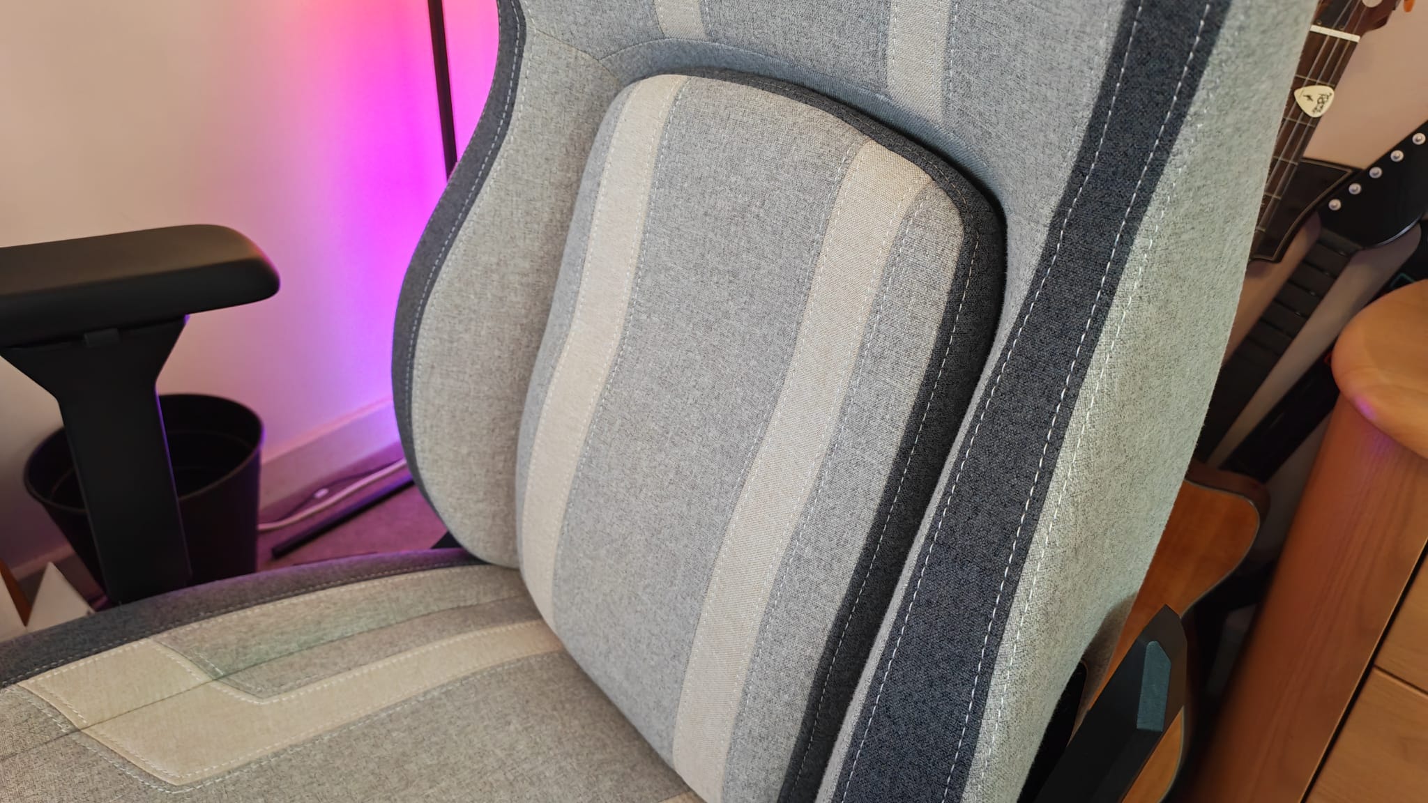 The floating backrest on the Eureka Ergonomic Python II