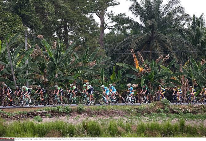 The peloton in Langkaw