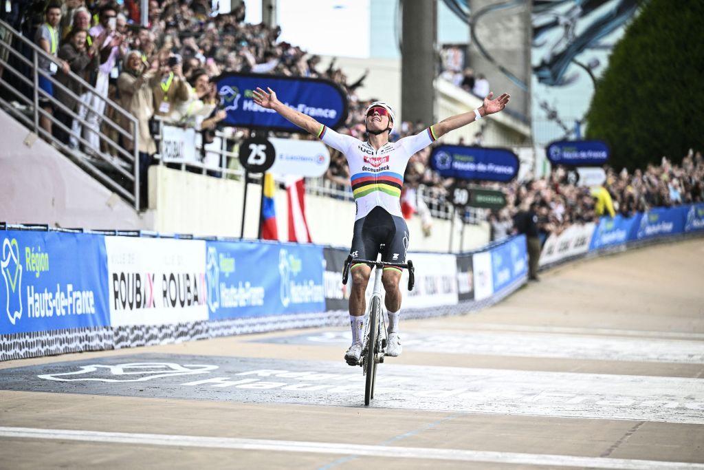 Dutch Mathieu van der Poel of Alpecin-Deceuninck celebrates as he crosses the finish line to win the men&#039;s elite race of the &#039;Paris-Roubaix&#039; cycling event, 260,0km from Compiegne to Roubaix, France on Sunday 07 April 2024. BELGA PHOTO JASPER JACOBS (Photo by JASPER JACOBS / BELGA MAG / Belga via AFP)