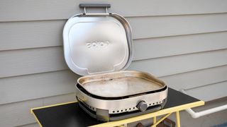 Solo Stove Steelfire 22 Griddle in a back yard