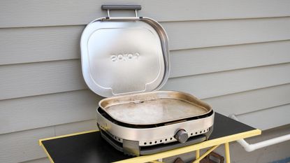 Solo Stove Steelfire 22 Griddle in a back yard